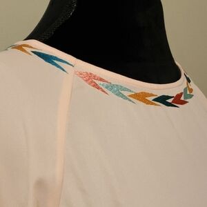 Ariat sheer peach embroidered arrow blouse